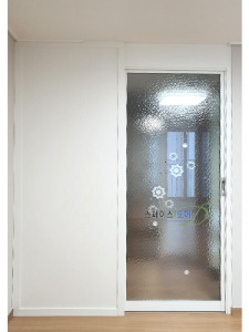 드레스룸중문_[1포켓도어40R] 화이트프레임, 아쿠아 / 시흥시청역 아파트